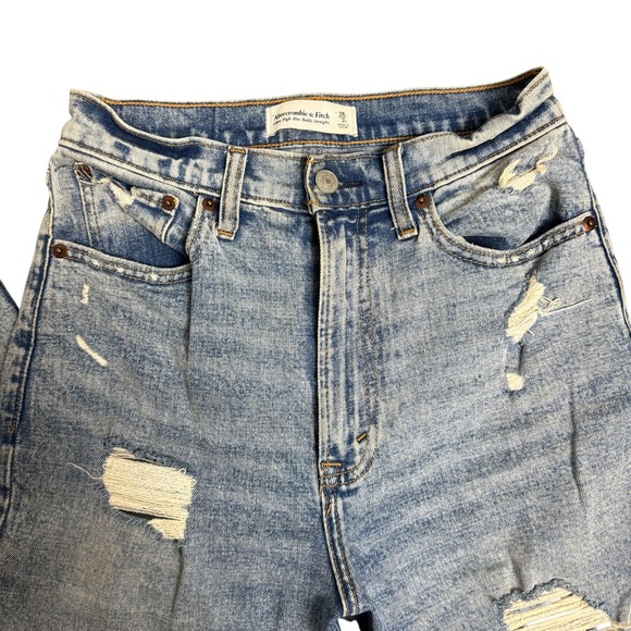 Abercrombie & Fitch Ultra High Rise Ankle Straight Distressed Jeans 26 2R Light - Picture 3 of 4